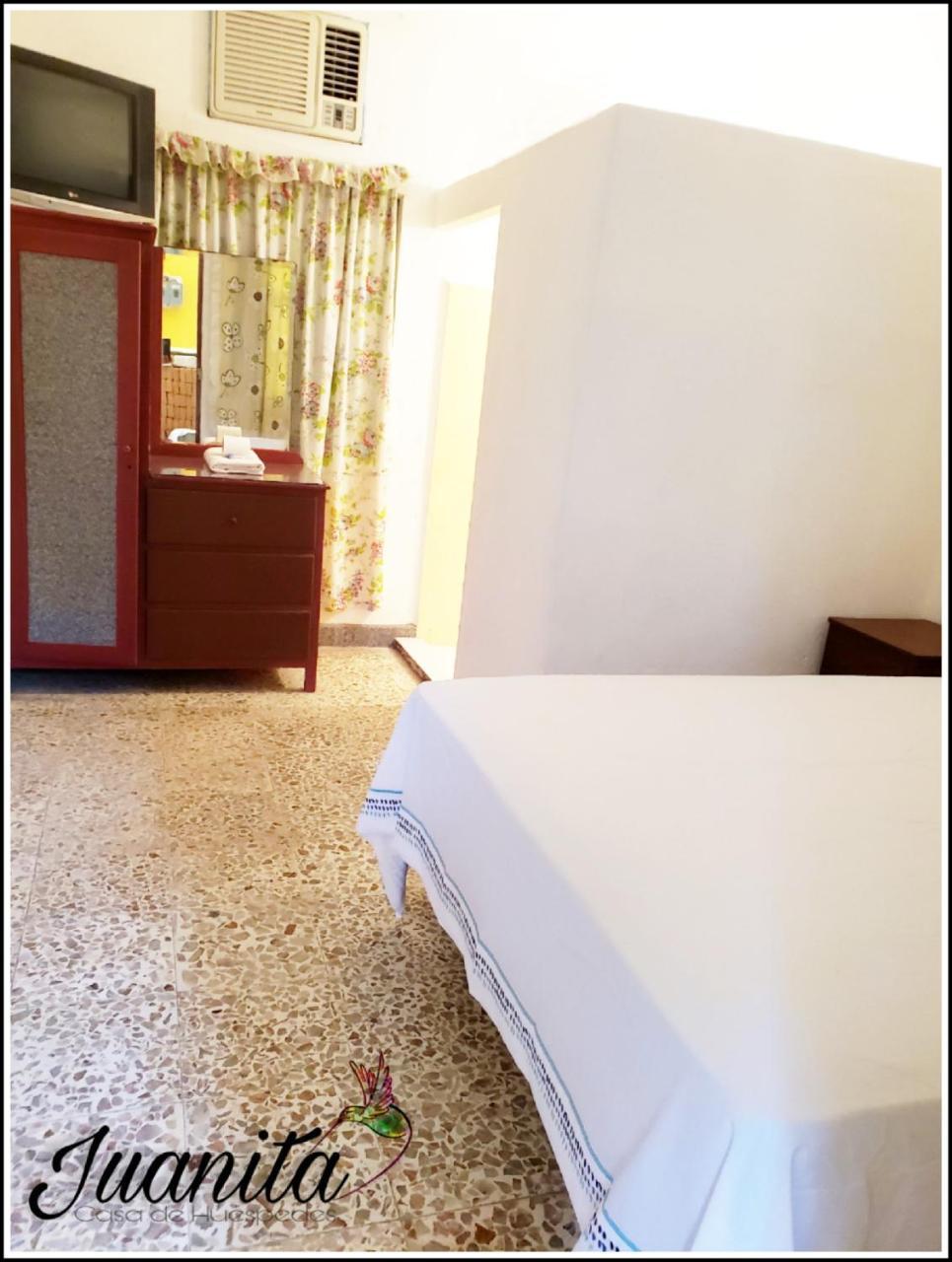 מלון סלינה קרוז Casa De Huespedes Juanita מראה חיצוני תמונה